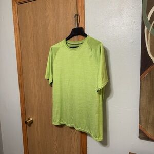 Tommy Bahama "Island Zone" Large Green Short Sleeve Crewneck T-Shirt UPF 30